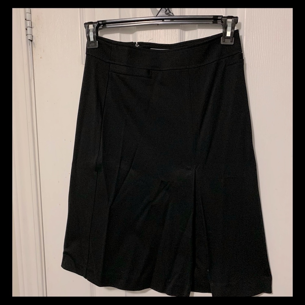 Le Chateau - A-Line High-Waist Skirt - Knee Length